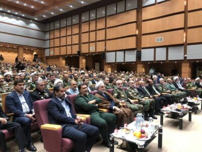 فرمانده جدید قرارگاه منطقه‌ای جنوب‌شرق نیروی زمینی ارتش صبح ۲۲ آذر با حضور مسئولان ملی و استانی، فرماندهان نظامی و انتظامی در کرمان معرفی شد. ‌در این مراسم، امیر سرتیپ دوم عباس ملکی‌زاده به‌عنوان فرمانده قرارگاه منطقه‌ای جنوب‌شرق نزاجا معرفی شد و همزمان از خدمات و تلاش‌های امیر سرتیپ غلامعلیان تقدیر به‌عمل آمد.