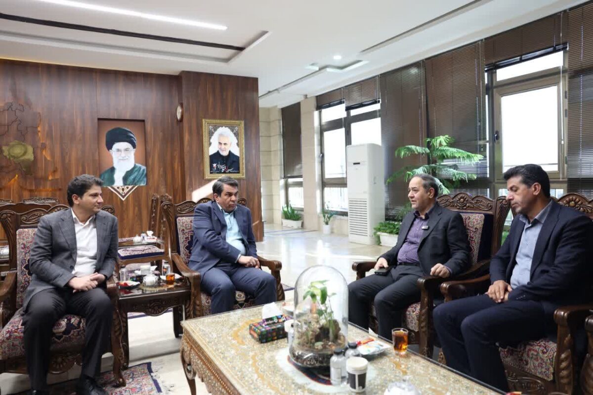 استاندار کرمان: هدایت سرمایه‌گذاری‌ها به سمت توسعه صنایع فرآوری استان ضروری است